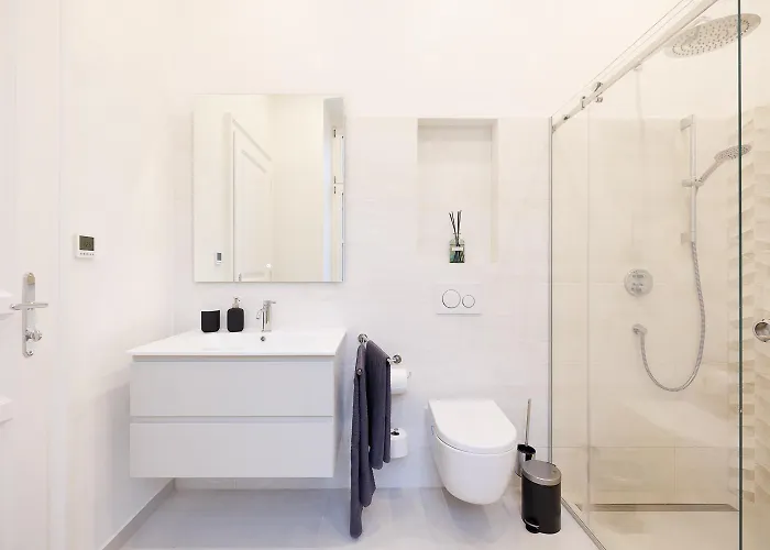 Appartamento Ultra Spacious 3-bedroom 3-bath Steps From Vienna's Historic Heart